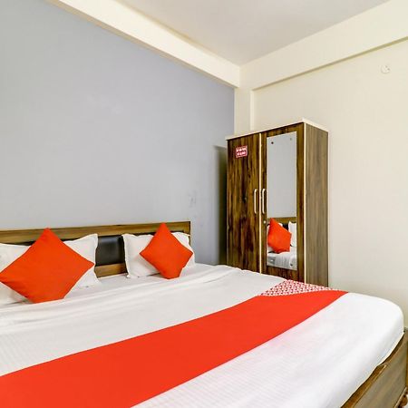 נאגפור Hotel O The Crown Inn מראה חיצוני תמונה