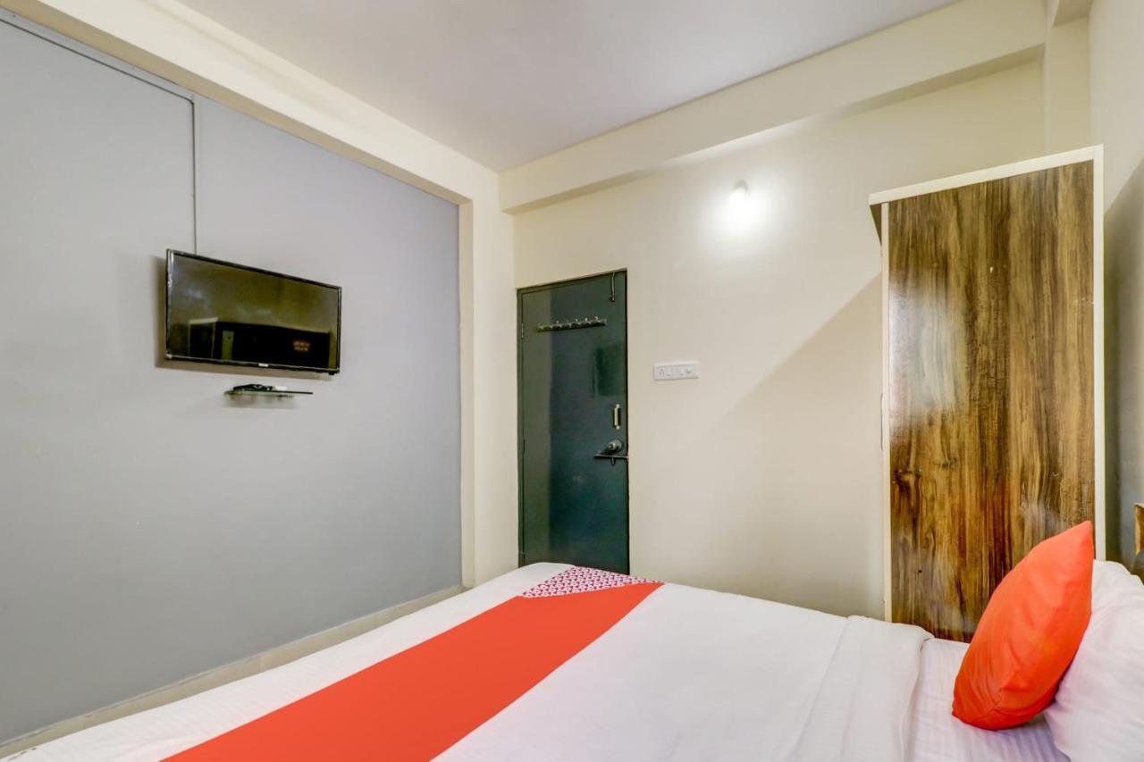 נאגפור Hotel O The Crown Inn מראה חיצוני תמונה